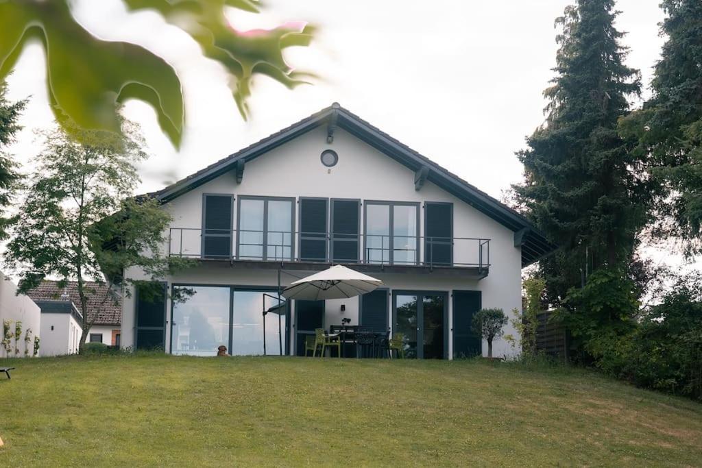 Eifel21 - Stilvolles Haus In Der Vulkaneifel Bleckhausen Exteriér fotografie